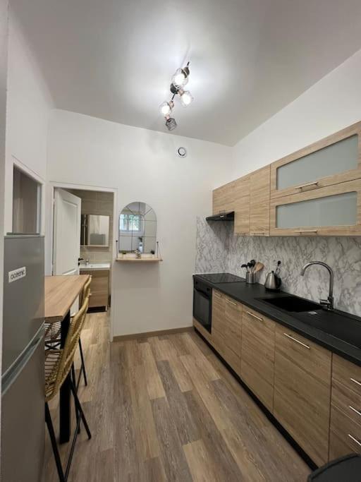 Tres Bel Appartement Neuf Avignon Exteriér fotografie