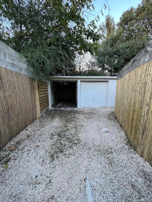 Tres Bel Appartement Neuf Avignon Exteriér fotografie